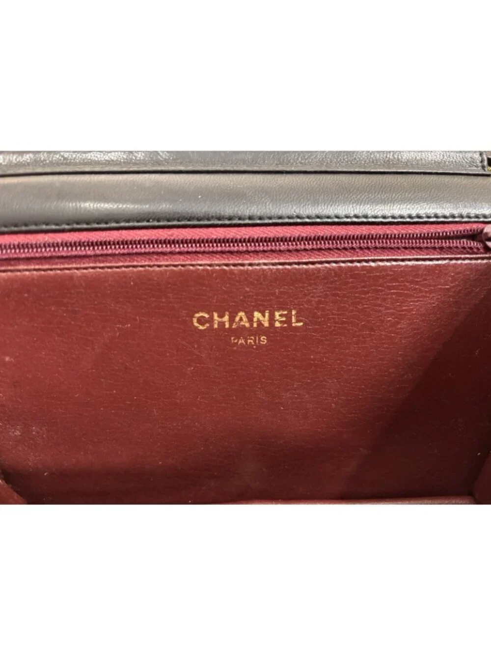 Authentic CHANEL single flap black lambskin bag classic 24k gold hardware